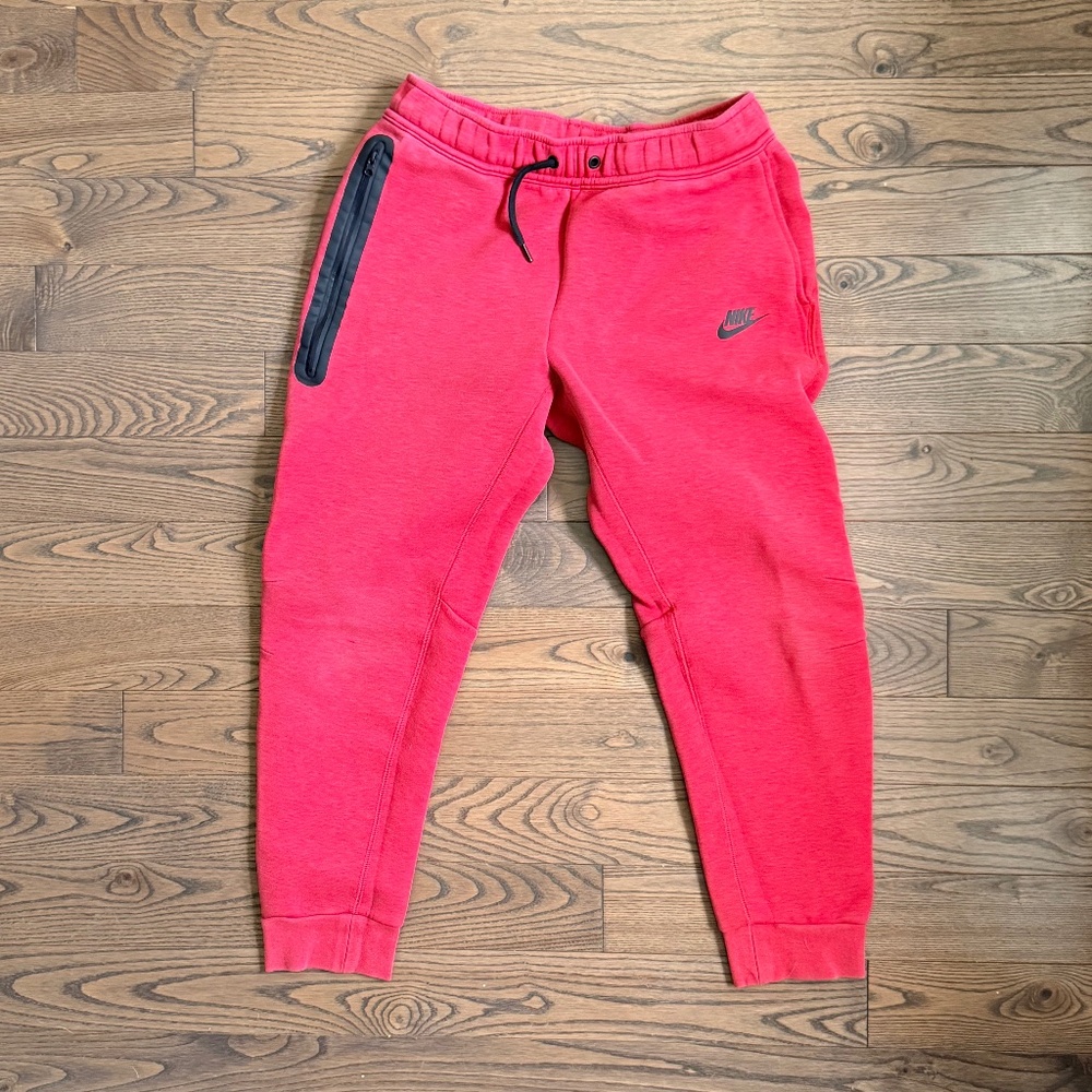 Nike Sportswear Tech Fleece Big Kids' Joggers